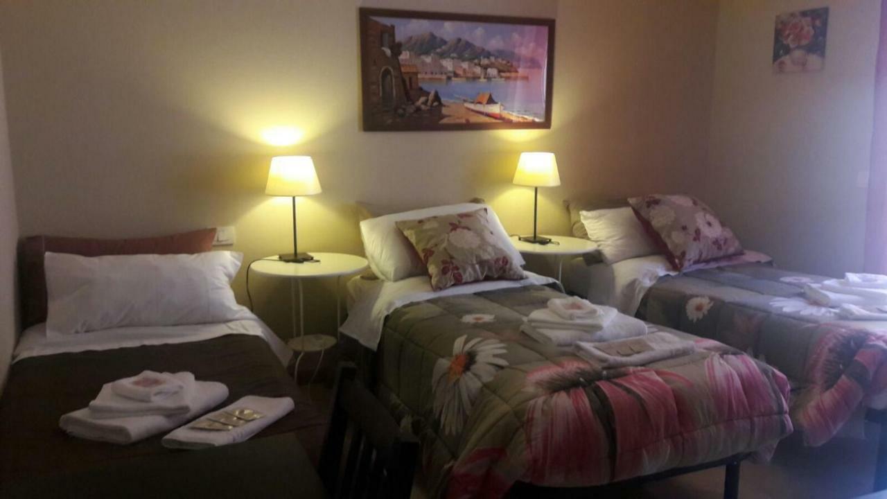 Domus Taranto Unica Sede Hotell Exteriör bild
