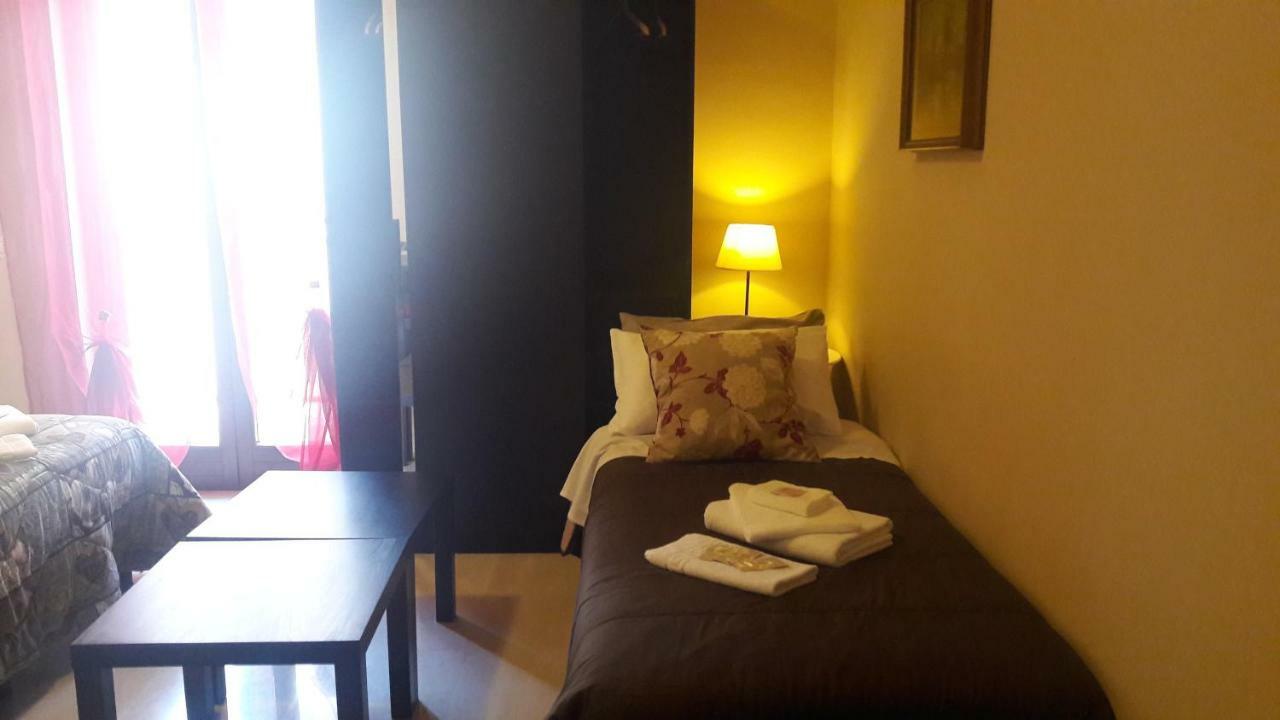 Domus Taranto Unica Sede Hotell Exteriör bild
